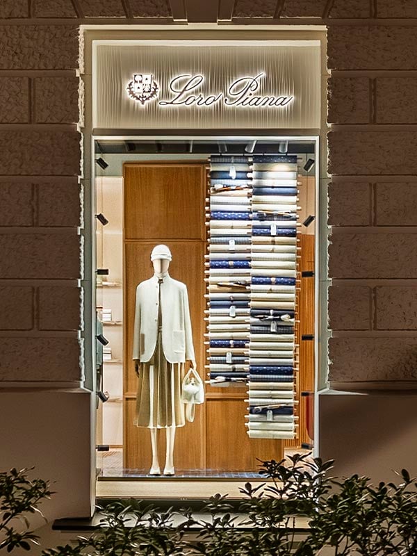 Loro piana discount romania